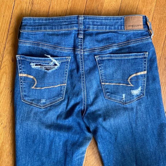 American Eagle Ripped Hi-Rise Jegging - Picture 5 of 8